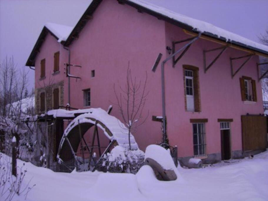 Appartement Le Moulin Rose à Chirens Extérieur photo